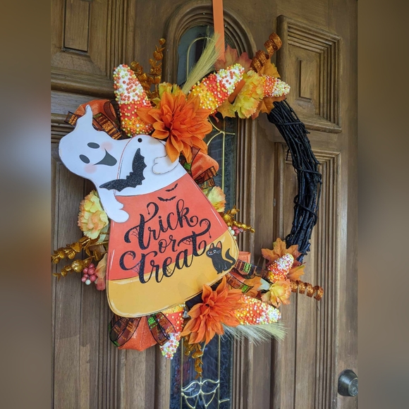 SALE‼️Trick-or-Treat - Picture 2 of 2